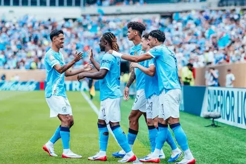 مرموش و6 صفقات.. مانشستر سيتي يعلن قائمته المشاركة في دوري أبطال أوروبا